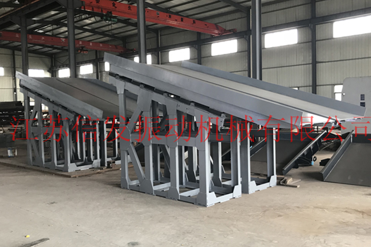 振動(dòng)放礦機(jī)